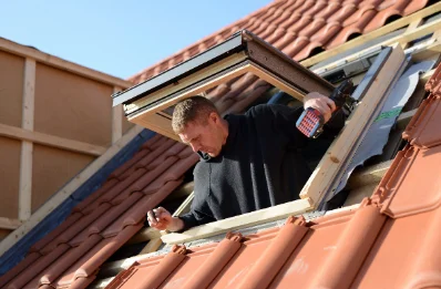 Pose de fenêtres de toit Velux à Chasselas